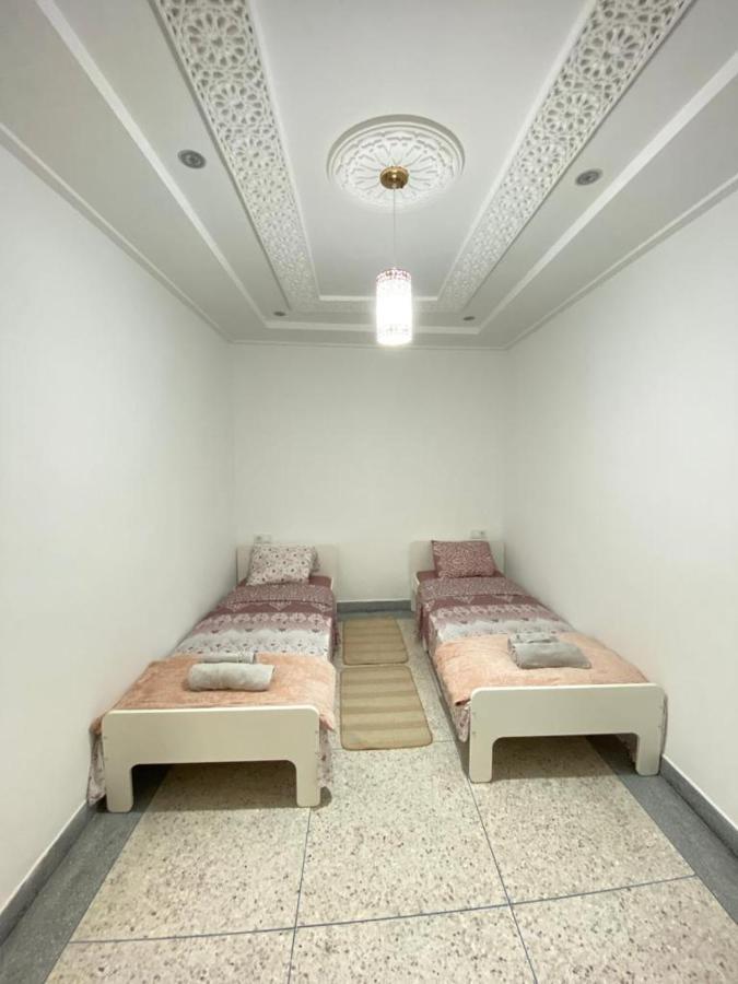 Residence Bario H อัลฮอเคม่า ภายนอก รูปภาพ