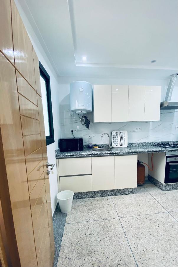 Residence Bario H อัลฮอเคม่า ภายนอก รูปภาพ