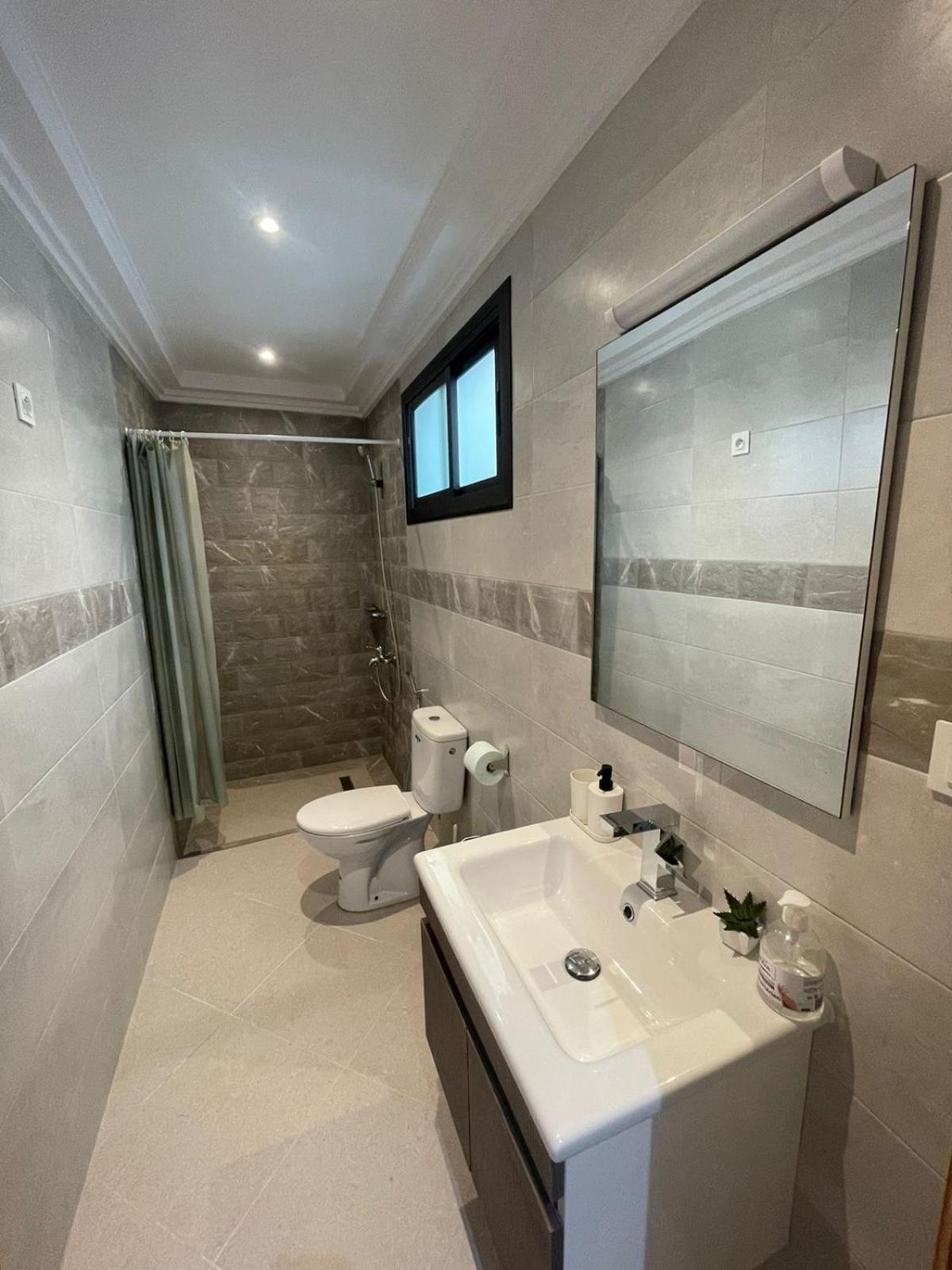 Residence Bario H อัลฮอเคม่า ภายนอก รูปภาพ