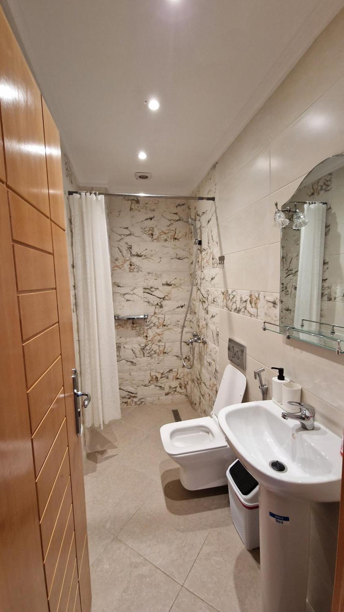 Residence Bario H อัลฮอเคม่า ภายนอก รูปภาพ
